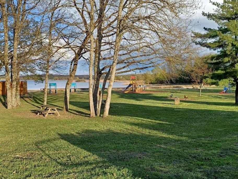 La Maison Bleu Du Lac De Celine Giffaumont-Champaubert Buitenkant foto